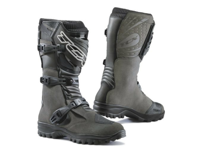 Track Evo Waterproof Track Evo Waterproof