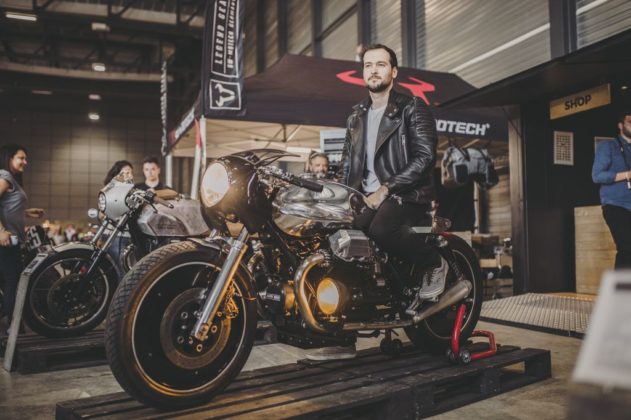 Wheels and Waves, Moto Guzzi ha svelato la nuova Moto Guzzi V7 III Limited