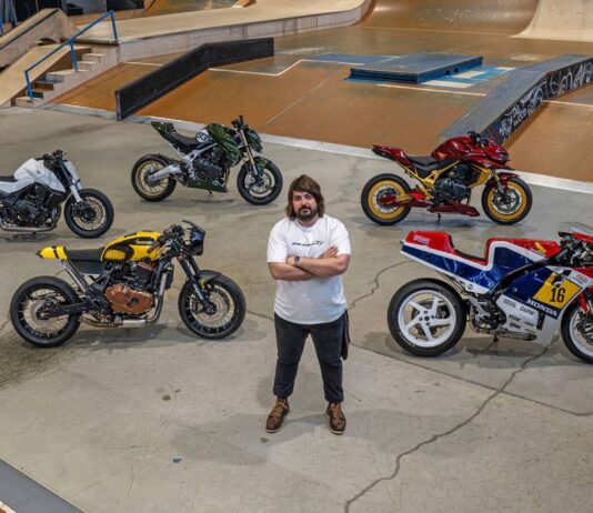 Honda Hornet e Transalp si sfidano on road vs off road al Wheels & Waves 2026